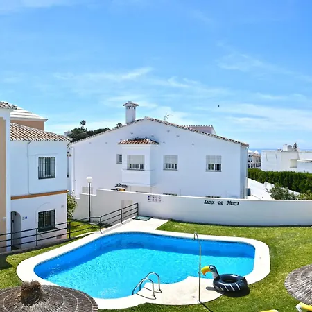 Adosado Con Piscina Διαμέρισμα *